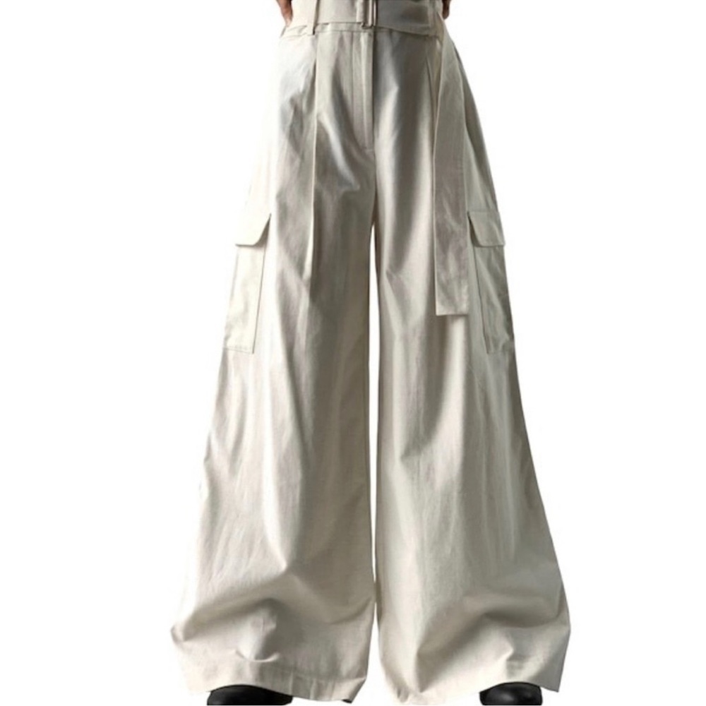 Wide Leg Cargo Pants in Cream - Women